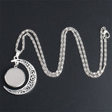 Elvis Presley - Moon Necklace