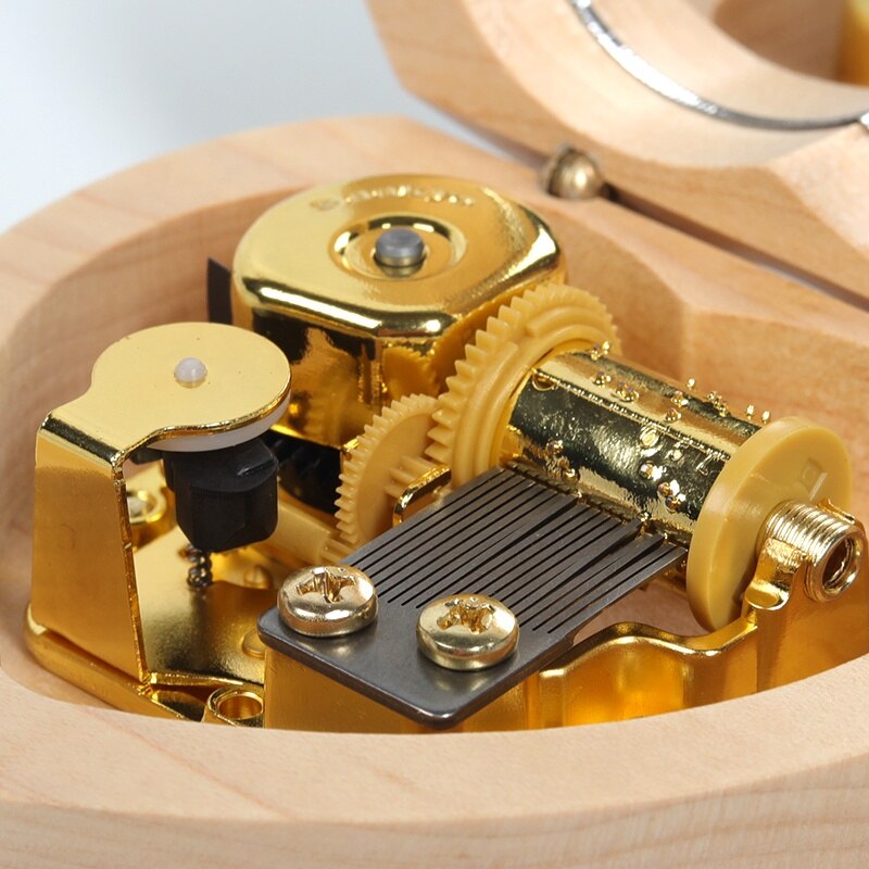 Howls Moving Castle - Heart Music Chest
