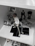 Anime Psychological Thriller Action Figure Set - L Lawliet & Light Yagami Collectible Statue - Dynamic Crouching Dual Character Display Scene Model - Premium Desktop Toy Gift for Manga & Otaku Fans