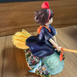 Anime Witch Delivery Service Diorama Figure - Flying Kiki Magic Broom Resin Statue - Retro Black Cat Jiji Town Base Model - Collectible Nostalgic Fan Gift for Bookshelf & Desk Display (15CM)