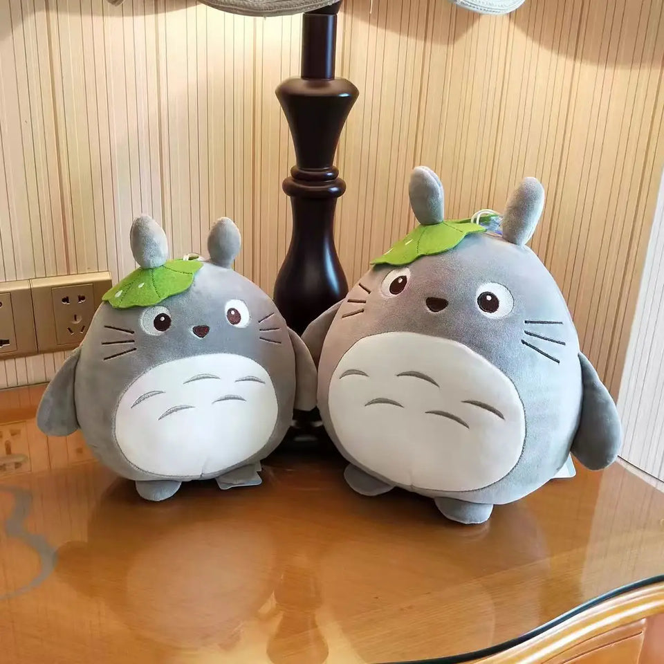 Anime Grey Forest Spirit Plush Toy - Cute Round Totoro Leaf Plushie Cushion - Kawaii Fluffy Chonky Animal Stuffed Doll - Collectible Nostalgic Fan Gift for Kids Room & Bed Desk Display