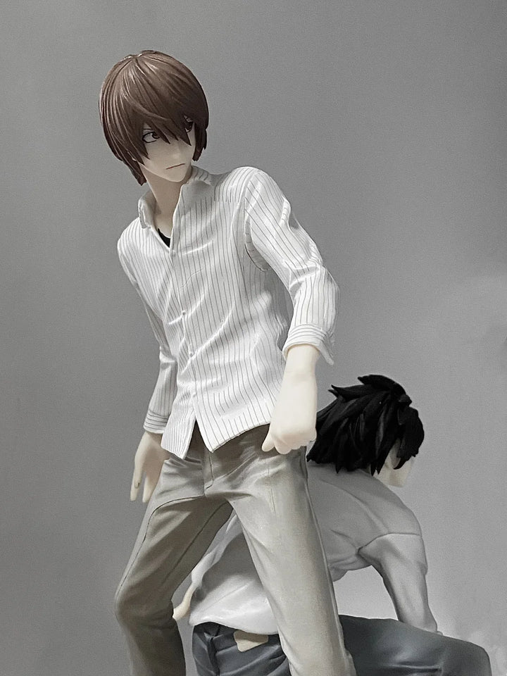 Anime Psychological Thriller Action Figure Set - L Lawliet & Light Yagami Collectible Statue - Dynamic Crouching Dual Character Display Scene Model - Premium Desktop Toy Gift for Manga & Otaku Fans