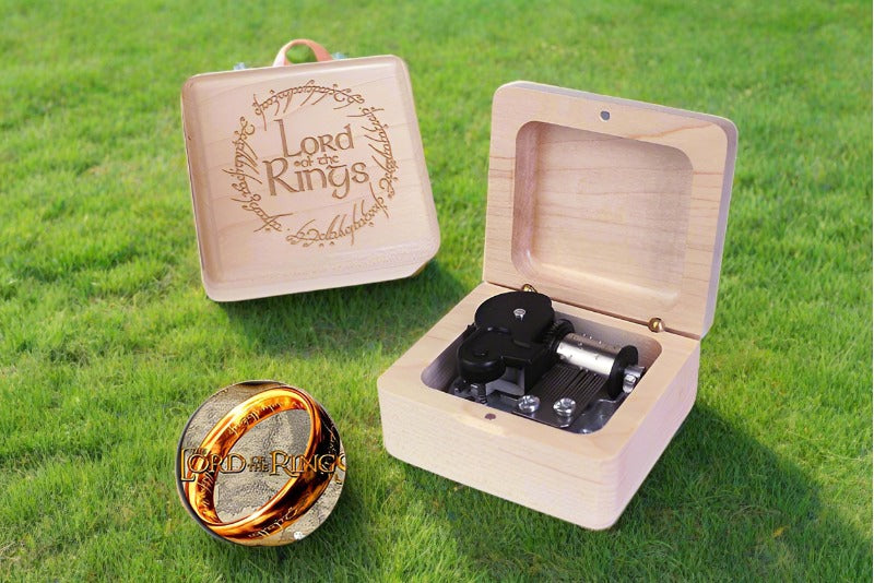 Lord of the Rings - Mechanical Music Chest Box