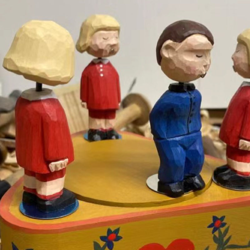 Spinning Couple Music Box