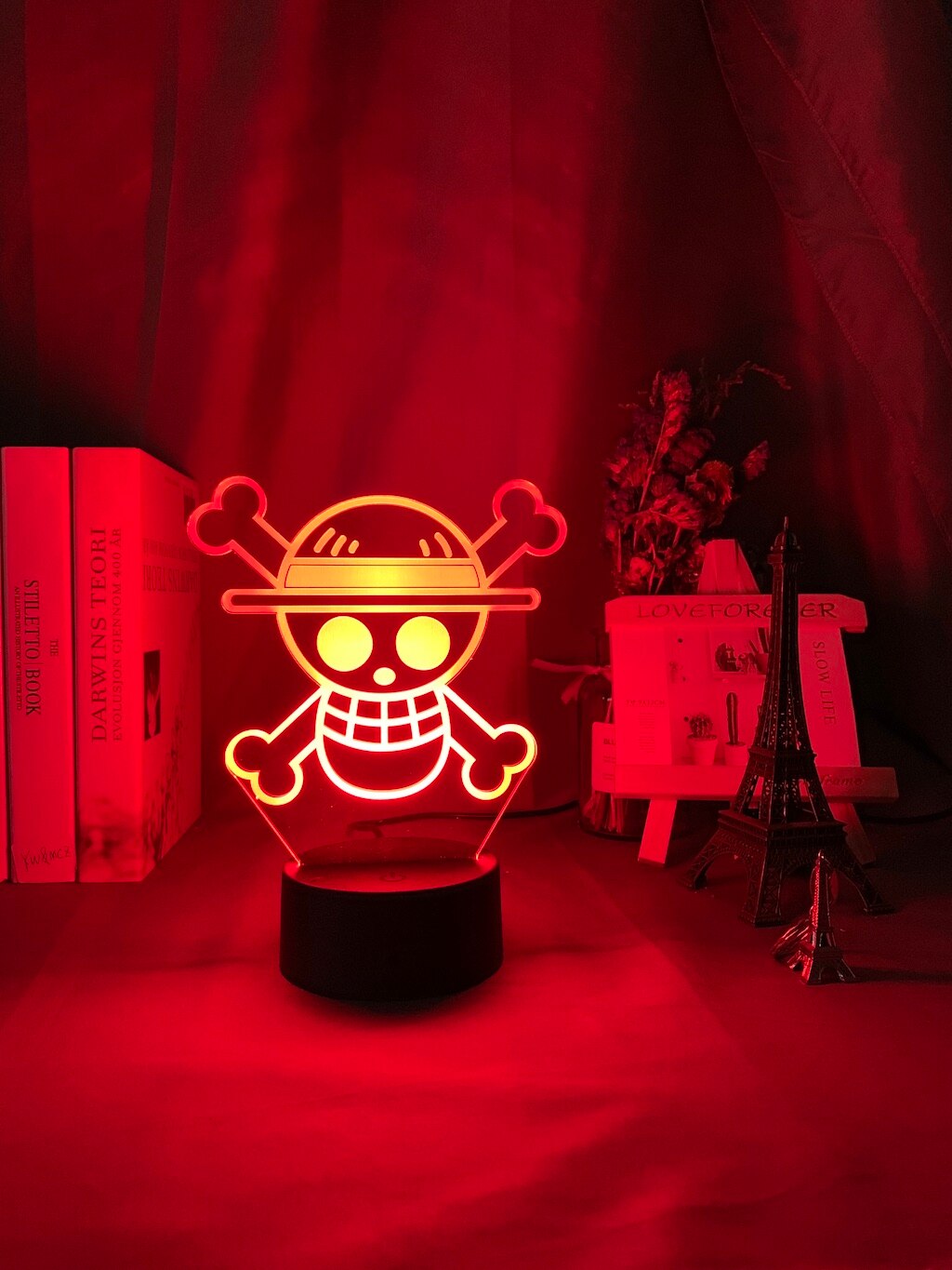 ONE PIECE - Straw Hat Pirate's Iconic Logo LED Night Light